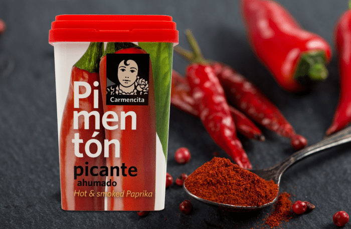 IML decorated packaging for Pimentón with peppers 